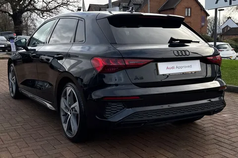 KW73SWY Audi A3 Black Edition 35 TDI 150 PS S tronic Thumbnail #9