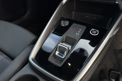 KW73SWY Audi A3 Black Edition 35 TDI 150 PS S tronic Thumbnail #24