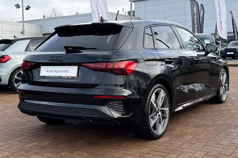 KW73SWY Audi A3 Black Edition 35 TDI 150 PS S tronic Thumbnail #28