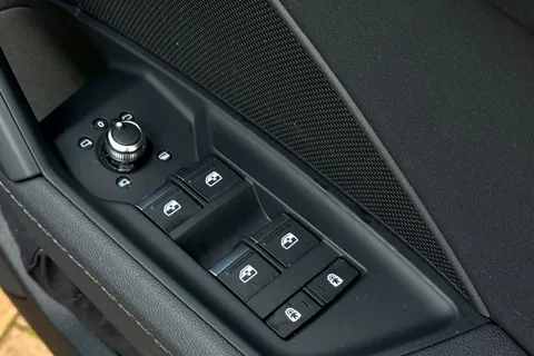 KW73SWY Audi A3 Black Edition 35 TDI 150 PS S tronic Thumbnail #42