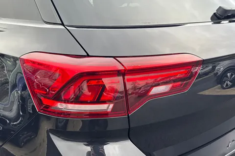 MP23JHL Volkswagen T-Roc 1.0 TSI Style 5dr **BLACK DESIGN PACK, REAR CAM** Thumbnail #9