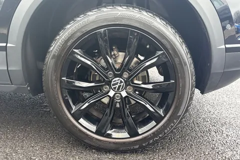 MP23JHL Volkswagen T-Roc 1.0 TSI Style 5dr **BLACK DESIGN PACK, REAR CAM** Thumbnail #14