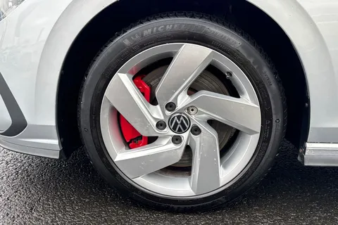 VA21KYG Volkswagen Golf 1.4 TSI GTE 5dr DSG Thumbnail #13