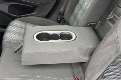 VA21KYG Volkswagen Golf 1.4 TSI GTE 5dr DSG Thumbnail #29