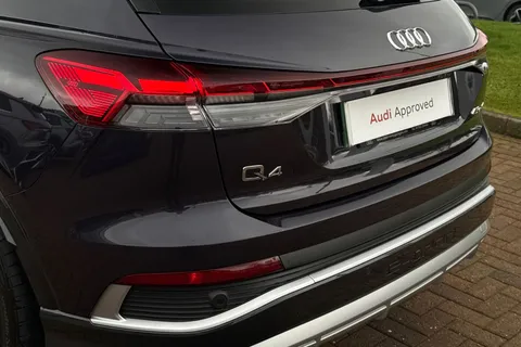 KR25ZJE Audi Q4 e-tron Q4  S line 45 e-tron  210,00 kW Thumbnail #8