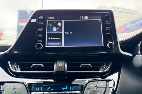 LS73HYO Toyota C-Hr 1.8 VVT-h Icon CVT Euro 6 (s/s) 5dr Thumbnail #18