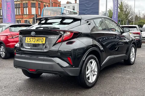 LS73HYO Toyota C-Hr 1.8 VVT-h Icon CVT Euro 6 (s/s) 5dr Thumbnail #29