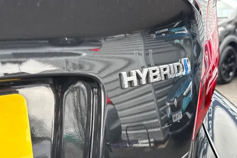 LS73HYO Toyota C-Hr 1.8 VVT-h Icon CVT Euro 6 (s/s) 5dr Thumbnail #31