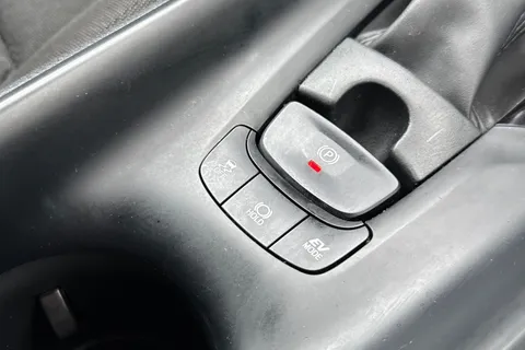 LS73HYO Toyota C-Hr 1.8 VVT-h Icon CVT Euro 6 (s/s) 5dr Thumbnail #44