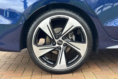 BG25HLZ Audi A3 Black Edition 35 TFSI  150 PS S tronic Thumbnail #10