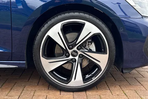 BG25HLZ Audi A3 Black Edition 35 TFSI  150 PS S tronic Thumbnail #11