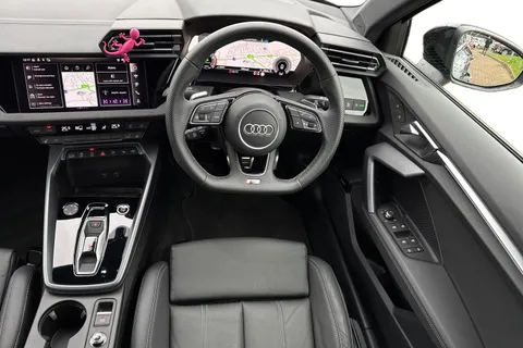 BG25HLZ Audi A3 Black Edition 35 TFSI  150 PS S tronic Thumbnail #18