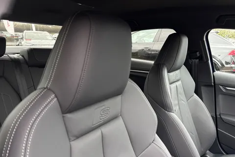 BG25HLZ Audi A3 Black Edition 35 TFSI  150 PS S tronic Thumbnail #24