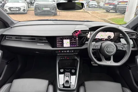BG25HLZ Audi A3 Black Edition 35 TFSI  150 PS S tronic Thumbnail #25