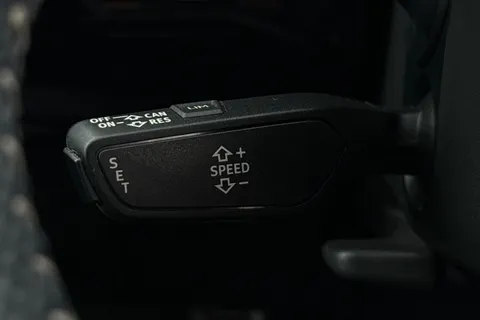 BG69KKW Audi A5 Coup- Black Edition 35 TFSI  150 PS S tronic Thumbnail #36