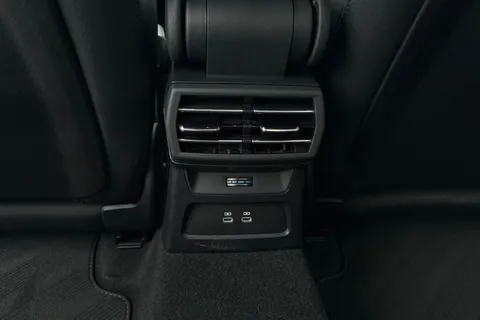 BG25HLZ Audi A3 Black Edition 35 TFSI  150 PS S tronic Thumbnail #37