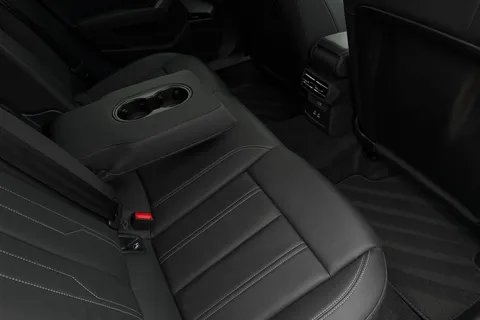 BG25HLZ Audi A3 Black Edition 35 TFSI  150 PS S tronic Thumbnail #41