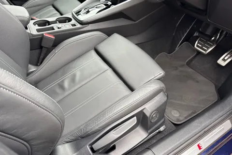 BG25HLZ Audi A3 Black Edition 35 TFSI  150 PS S tronic Thumbnail #44