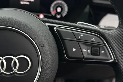 BG25HLZ Audi A3 Black Edition 35 TFSI  150 PS S tronic Thumbnail #49