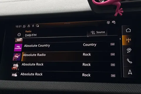 BG25HLZ Audi A3 Black Edition 35 TFSI  150 PS S tronic Thumbnail #53