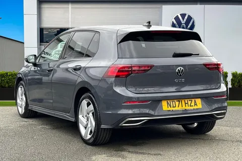 ND71HZA Volkswagen Golf 1.4 TSI GTE 5dr DSG | Keyless Entry | Cruise Control Thumbnail #2