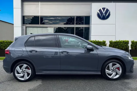 ND71HZA Volkswagen Golf 1.4 TSI GTE 5dr DSG | Keyless Entry | Cruise Control Thumbnail #3