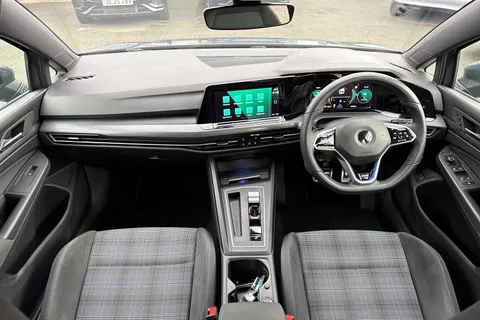 ND71HZA Volkswagen Golf 1.4 TSI GTE 5dr DSG | Keyless Entry | Cruise Control Thumbnail #38