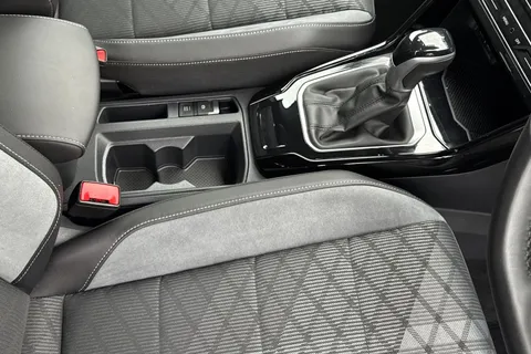 PJ23OXU Volkswagen T-Roc 1.5 TSI R-Line 5dr DSG Thumbnail #21