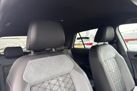 PJ23OXU Volkswagen T-Roc 1.5 TSI R-Line 5dr DSG Thumbnail #22