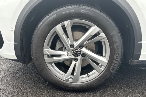PJ23OXU Volkswagen T-Roc 1.5 TSI R-Line 5dr DSG Thumbnail #24