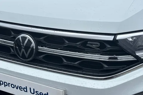 PJ23OXU Volkswagen T-Roc 1.5 TSI R-Line 5dr DSG Thumbnail #29