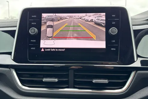 PJ23OXU Volkswagen T-Roc 1.5 TSI R-Line 5dr DSG Thumbnail #43