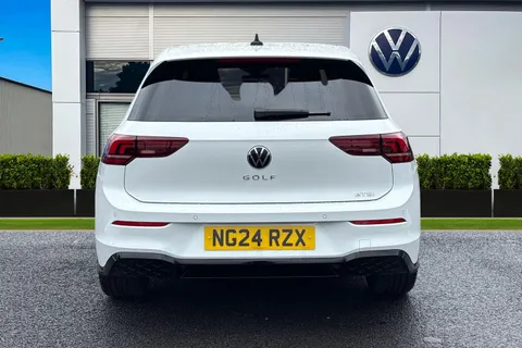 NG24RZX Volkswagen Golf 1.5 eTSI 150 R-Line 5dr DSG, 18' LEEDS ALLOYS Thumbnail #5