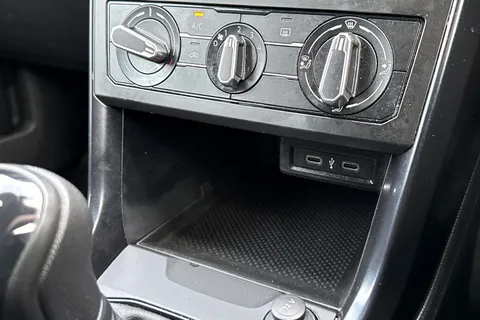 DA22ZZG Volkswagen T-Cross 1.0 TSI S 5dr tsi 95PS | Wireless App-Connect | E Sim Thumbnail #32