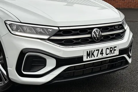 MK74CRF Volkswagen T-Roc 1.5 TSI R-Line DSG Euro 6 (s/s) 5dr Thumbnail #10