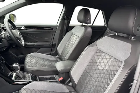 MK74CRF Volkswagen T-Roc 1.5 TSI R-Line DSG Euro 6 (s/s) 5dr Thumbnail #17