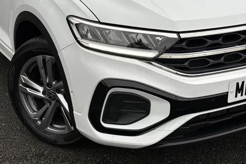 MK74CRF Volkswagen T-Roc 1.5 TSI R-Line DSG Euro 6 (s/s) 5dr Thumbnail #26