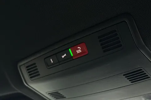 MK74CRF Volkswagen T-Roc 1.5 TSI R-Line DSG Euro 6 (s/s) 5dr Thumbnail #50