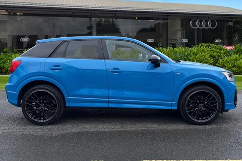 PN23MVX Audi Q2 Black Edition 30 TFSI  110 PS 6-speed Thumbnail #4