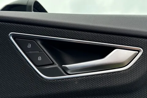 PN23MVX Audi Q2 Black Edition 30 TFSI  110 PS 6-speed Thumbnail #33