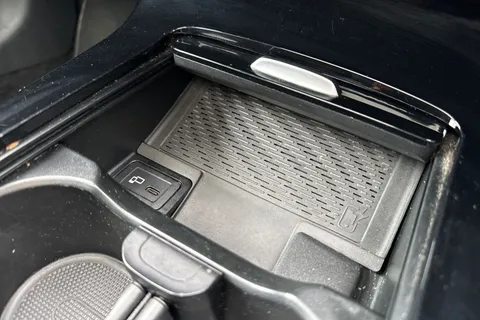 FE70SZO Mercedes-Benz Cla Class 1.3 CLA180 AMG Line (Premium Plus 2) Coupe 7G-DCT Euro 6 (s/s) 4dr Thumbnail #47