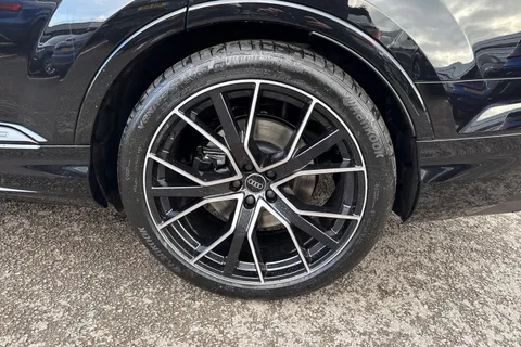  Audi SQ7 4.0 TFSI V8 Black Edition Tiptronic quattro Euro 6 (s/s) 5dr Thumbnail #13