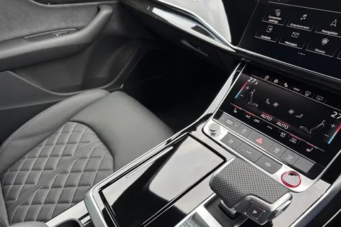  Audi SQ7 4.0 TFSI V8 Black Edition Tiptronic quattro Euro 6 (s/s) 5dr Thumbnail #20