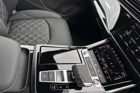  Audi SQ7 4.0 TFSI V8 Black Edition Tiptronic quattro Euro 6 (s/s) 5dr Thumbnail #23