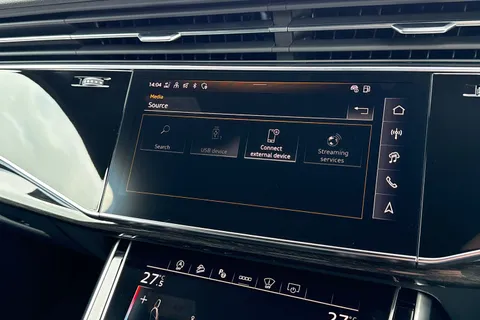  Audi SQ7 4.0 TFSI V8 Black Edition Tiptronic quattro Euro 6 (s/s) 5dr Thumbnail #41