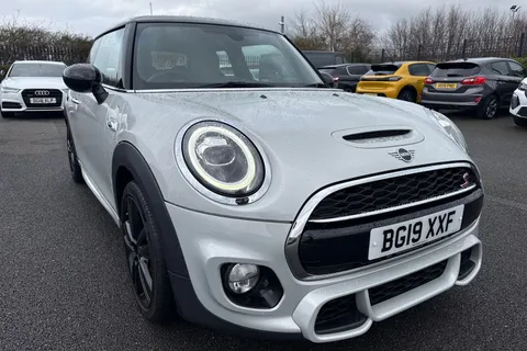 BG19XXF Mini Hatch 2.0 Cooper S Sport Euro 6 (s/s) 3dr Thumbnail #10