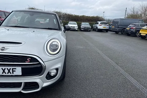 BG19XXF Mini Hatch 2.0 Cooper S Sport Euro 6 (s/s) 3dr Thumbnail #31