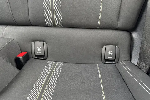 BG19XXF Mini Hatch 2.0 Cooper S Sport Euro 6 (s/s) 3dr Thumbnail #35