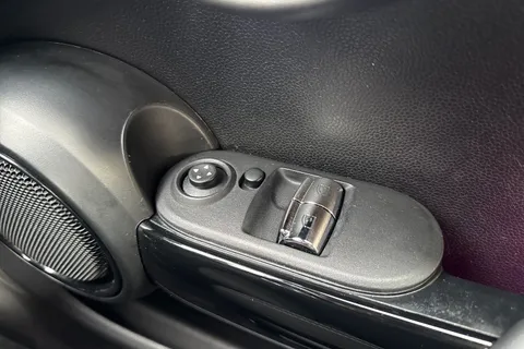 BG19XXF Mini Hatch 2.0 Cooper S Sport Euro 6 (s/s) 3dr Thumbnail #39