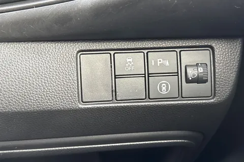 FJ73VNG Honda HR-V 1.5 eHEV Elegance 5dr CVT Thumbnail #37